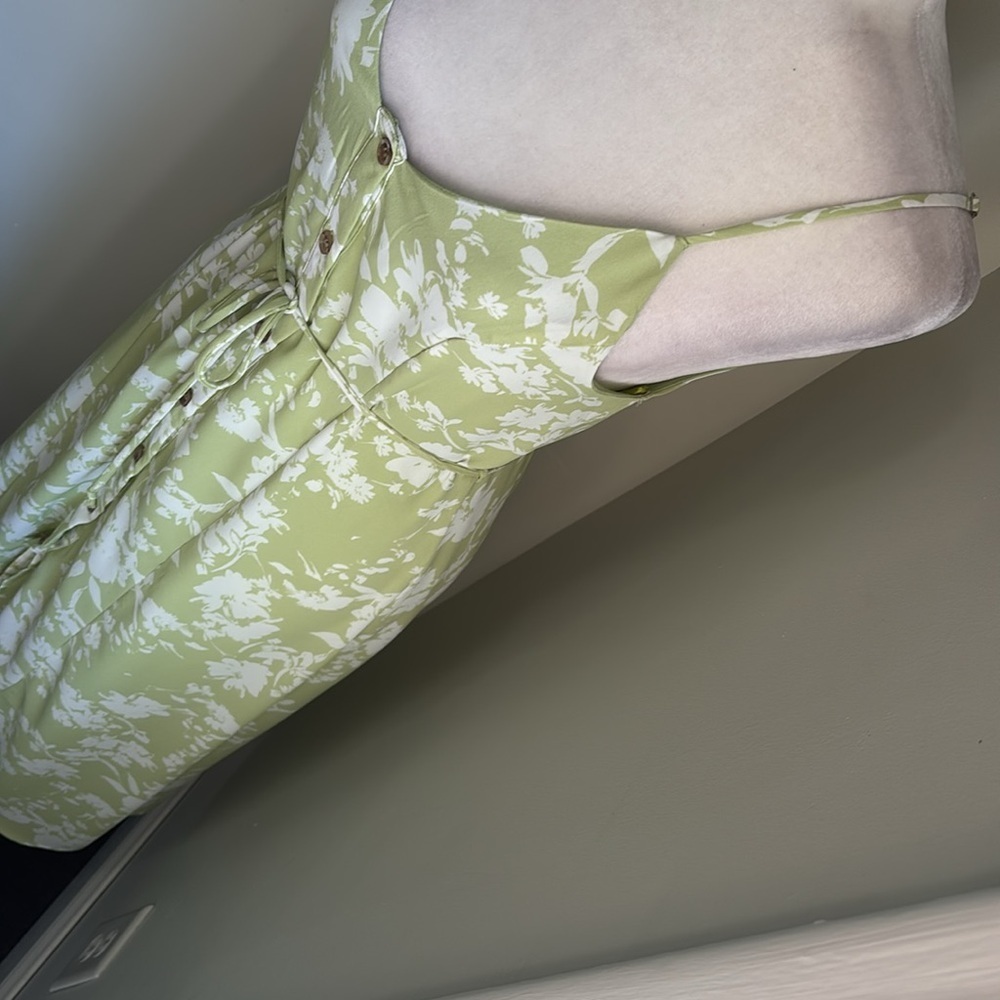 Sienna Sky Floral Button Down Adjustable Strap Midi Dress Lime Green White NWT - Picture 2 of 9